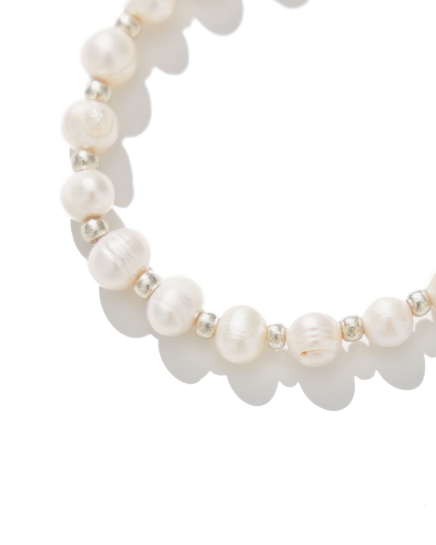 Jumbo Pearl Bracelet