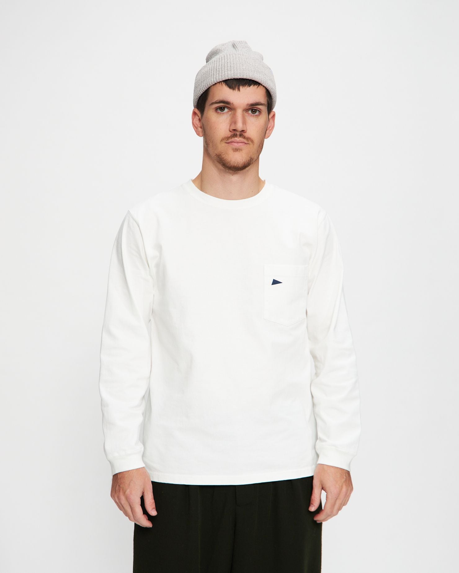 Longsleeve Team Gradient Pocket Tee in White
