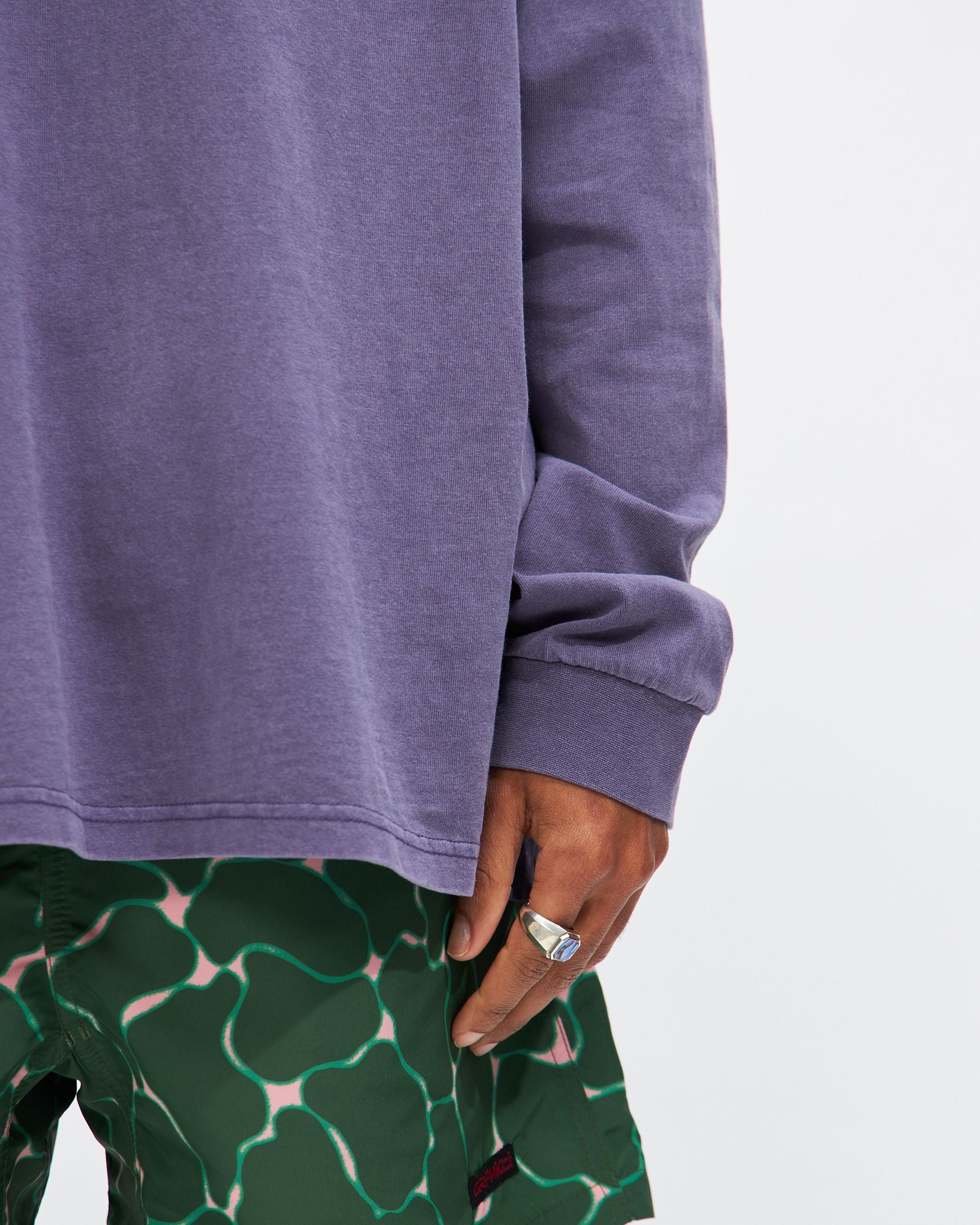 Oval Longsleeve Tee in Purple Pigment