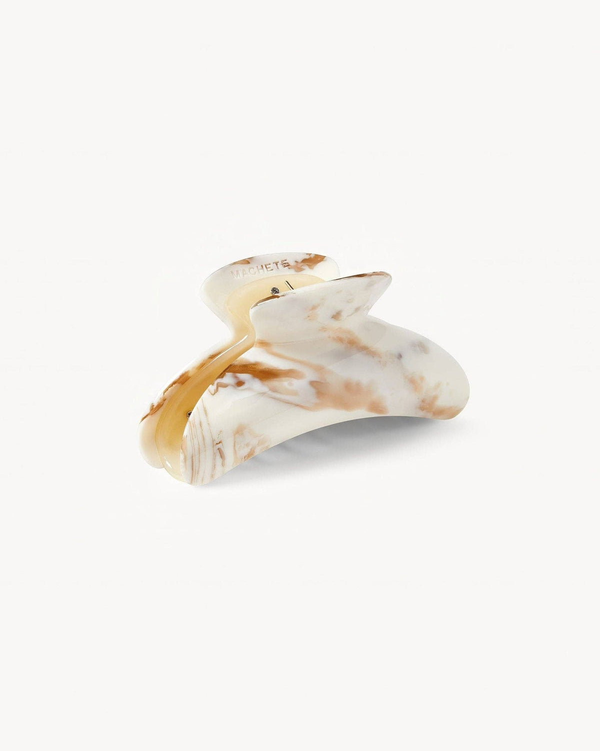 Grande Heirloom Claw in Dune