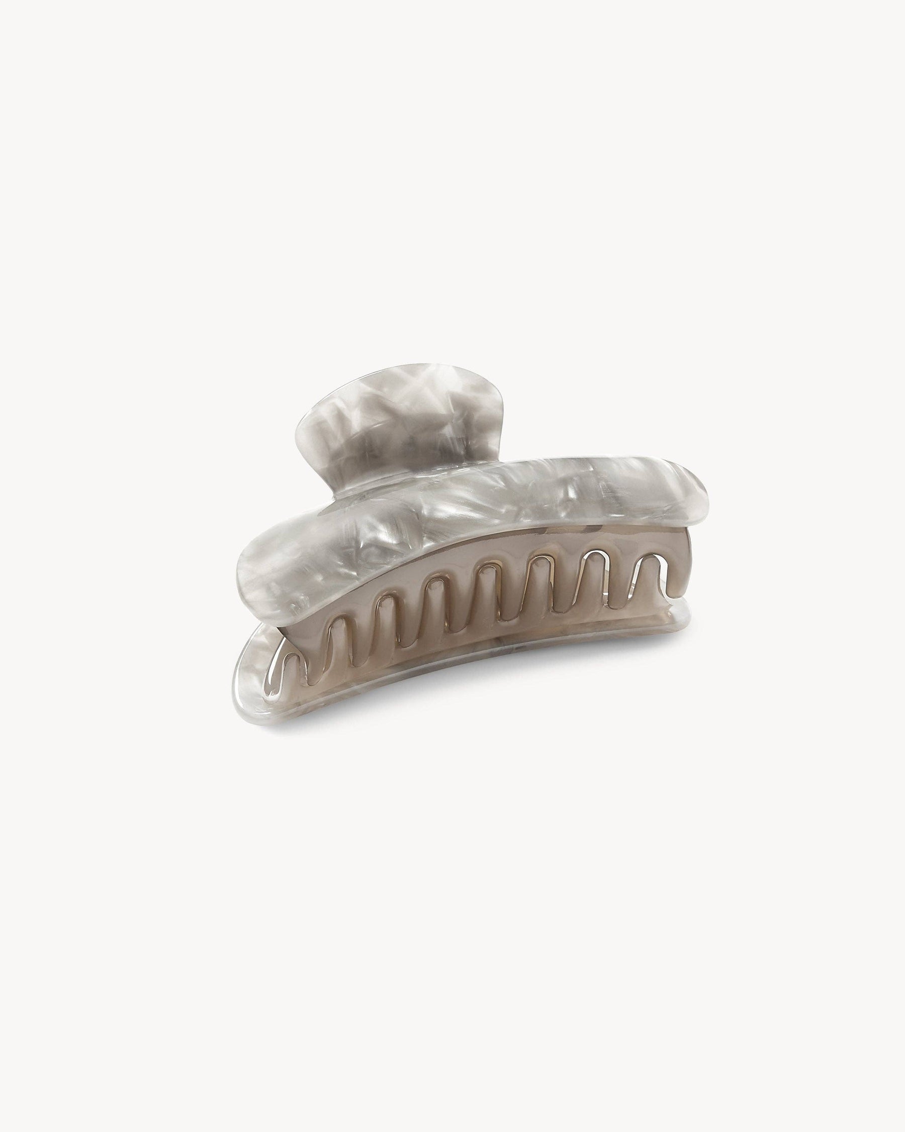 Grande Heirloom Claw in Grey Shell
