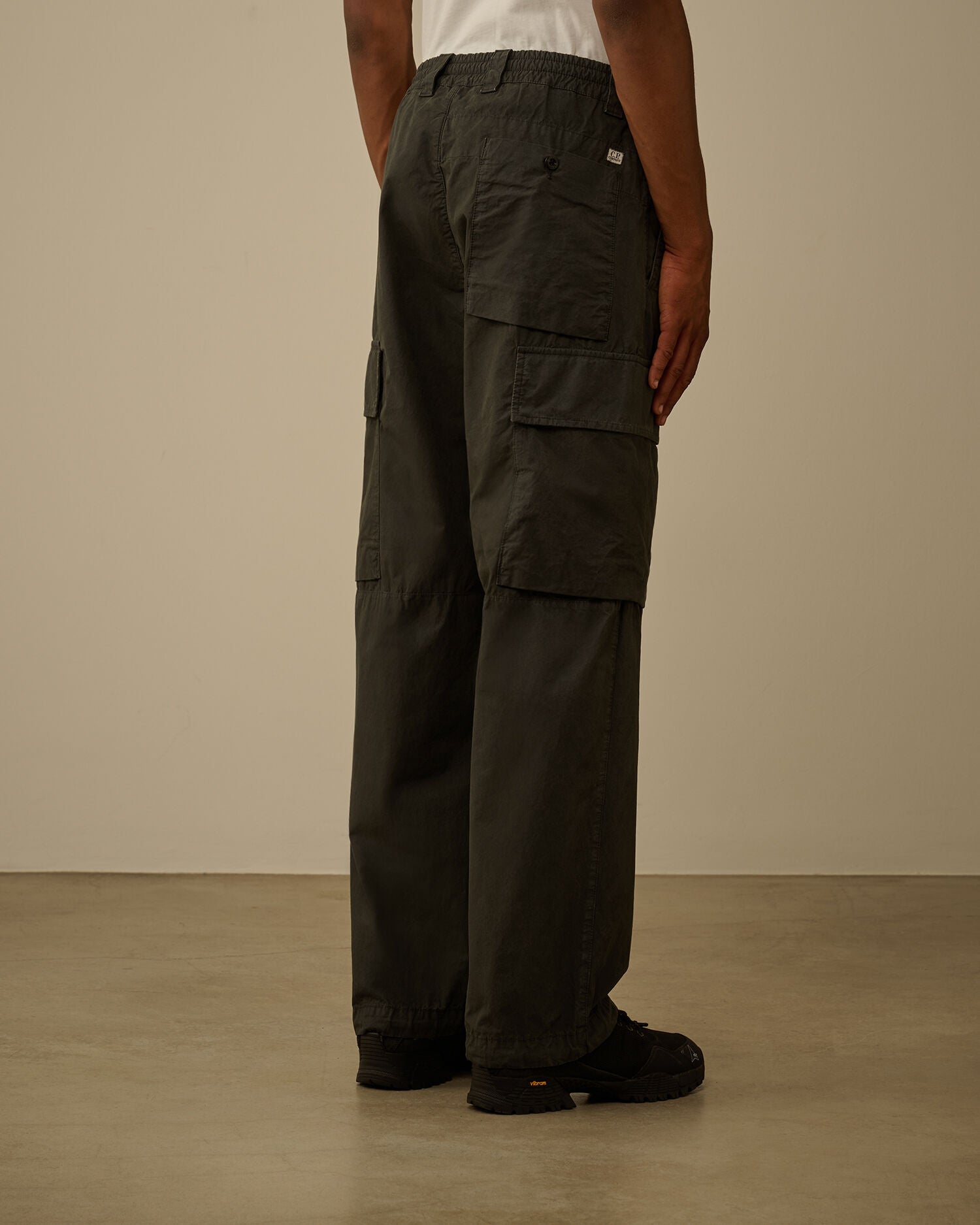 Microreps Boxy Cargo Pants in Dark Shadow