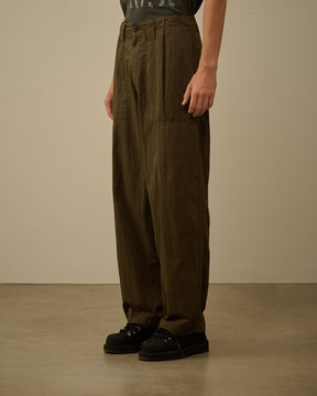 Diagonal Flatt Nylon Loose Pants in Ivy Green