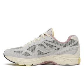 Saucony x 3sixteen Guide v7.3s in Graphite
