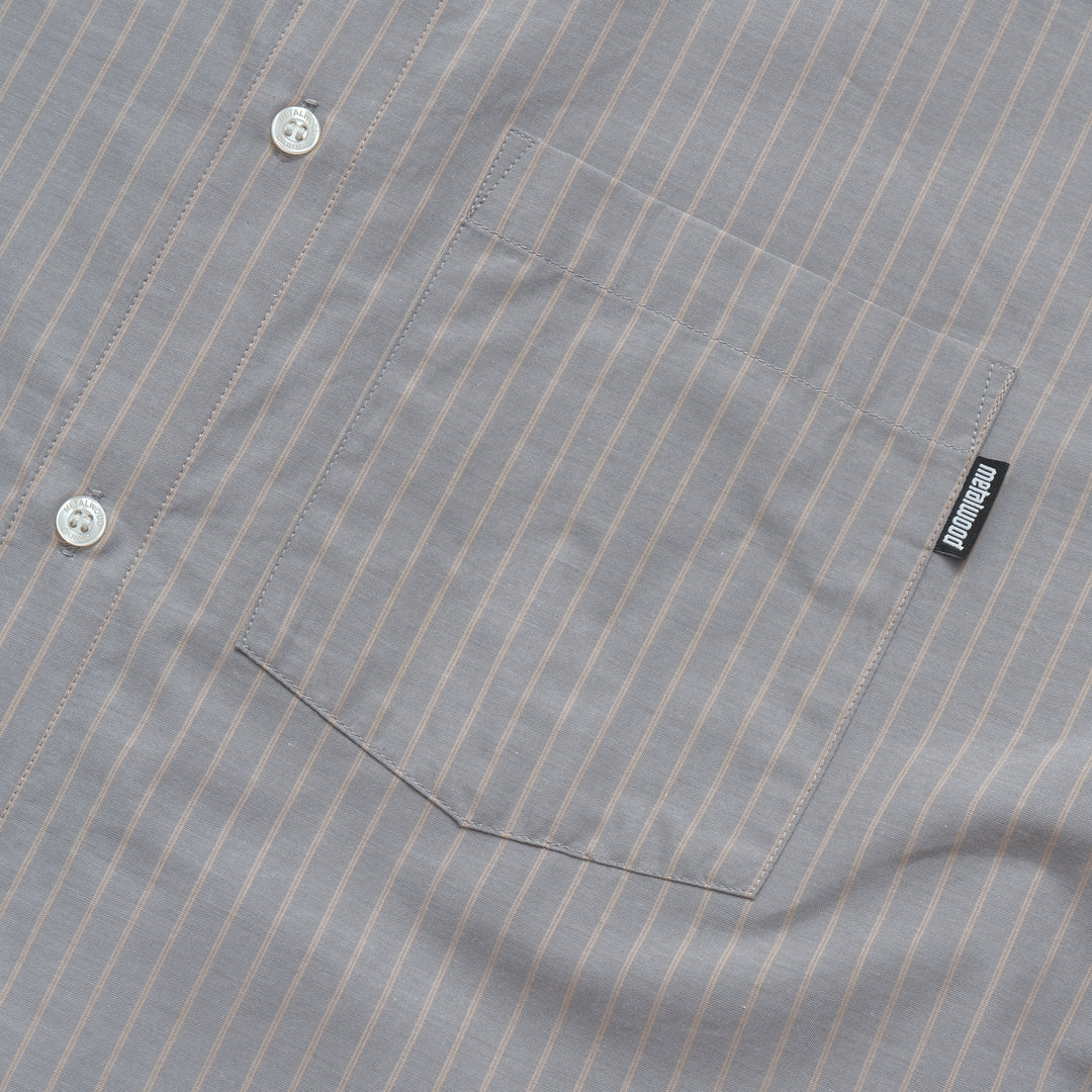 Longsleeve Button Up Shirt in Grey / Peach