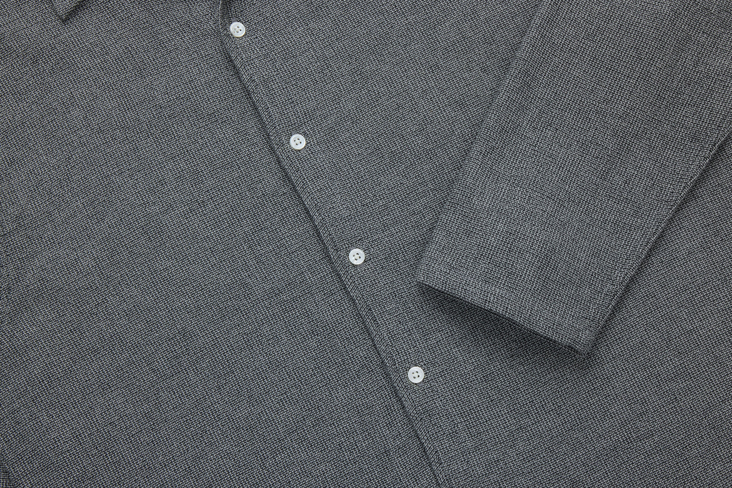 Loop Collar Shirt in Black Marled