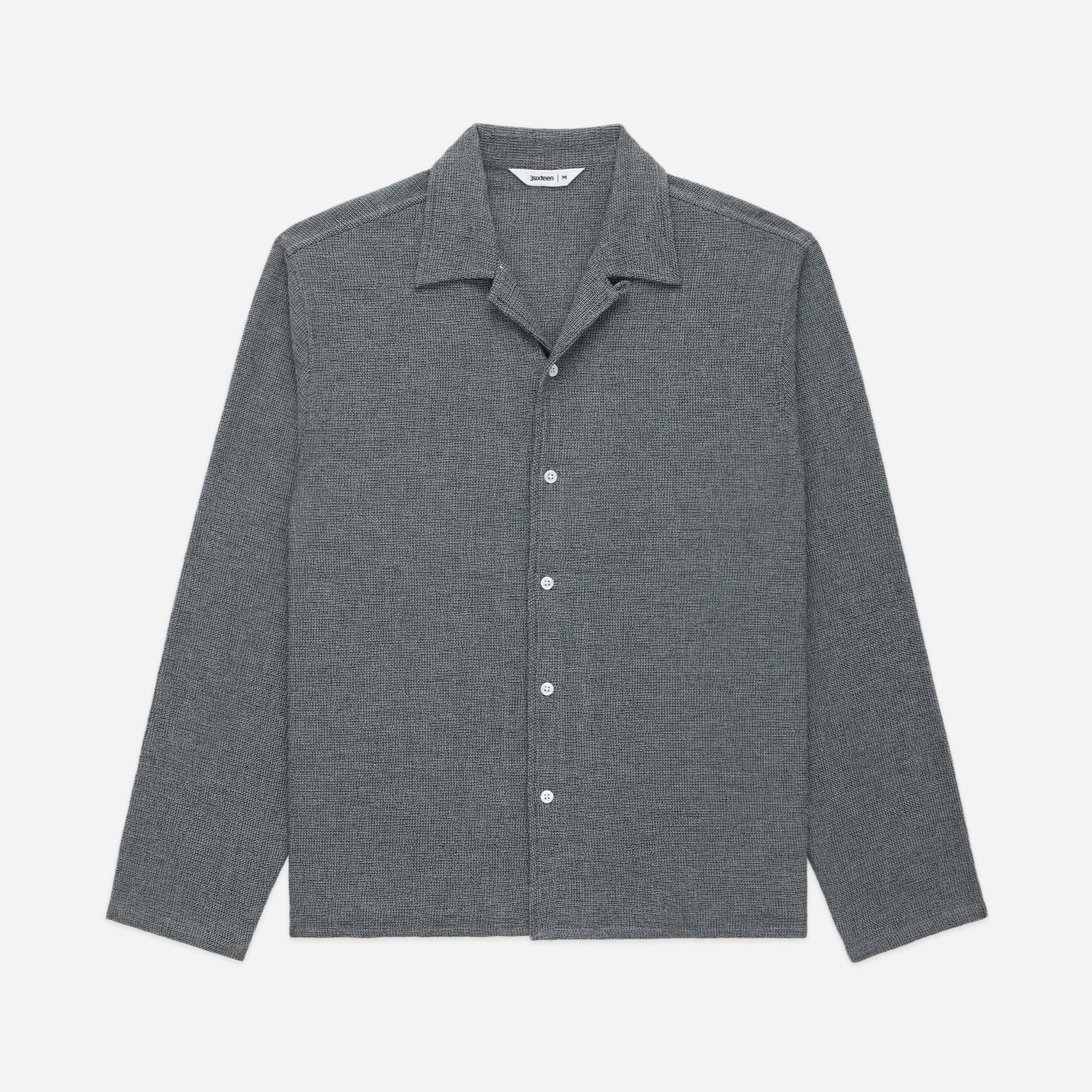 Loop Collar Shirt in Black Marled