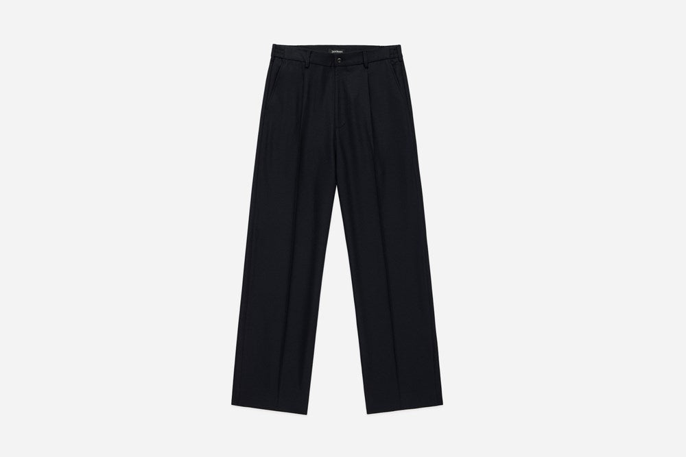 Pleated Trouser in Black Wool