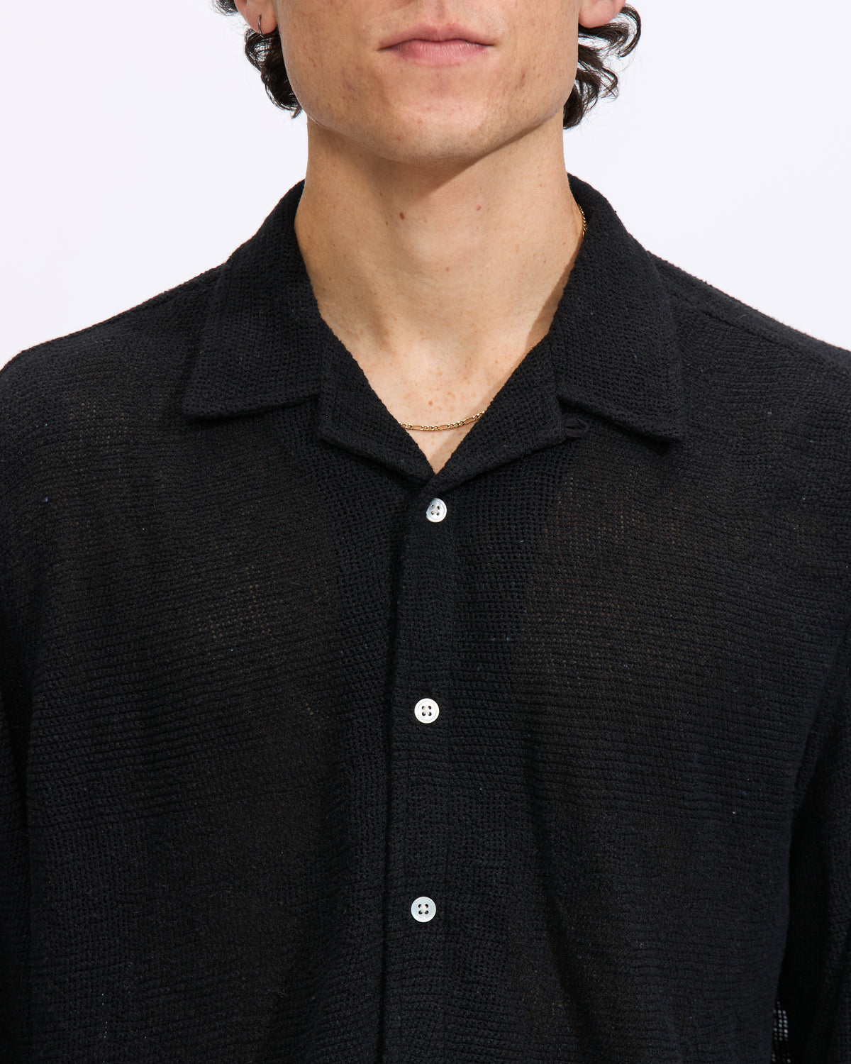 3sixteen Loop Collar Shirt in Black Mesh Homme Essentials 