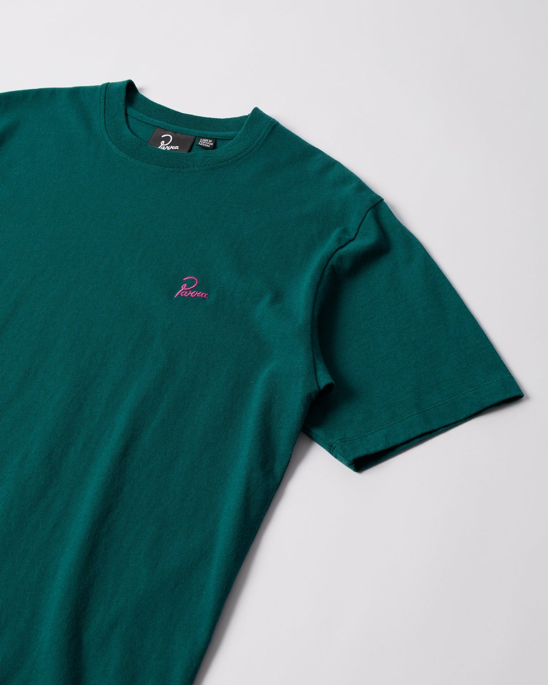 Signature T-Shirt in Dark Green