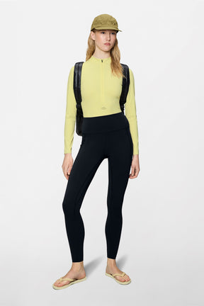 Warm Up Tights in Black