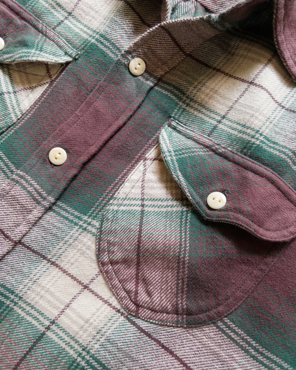 Washed Flannel Workshirt in Grizzly Shadow Plaid