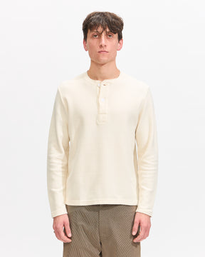 Beams Plus Henley 2B Waffle in Natural Homme Essentials 