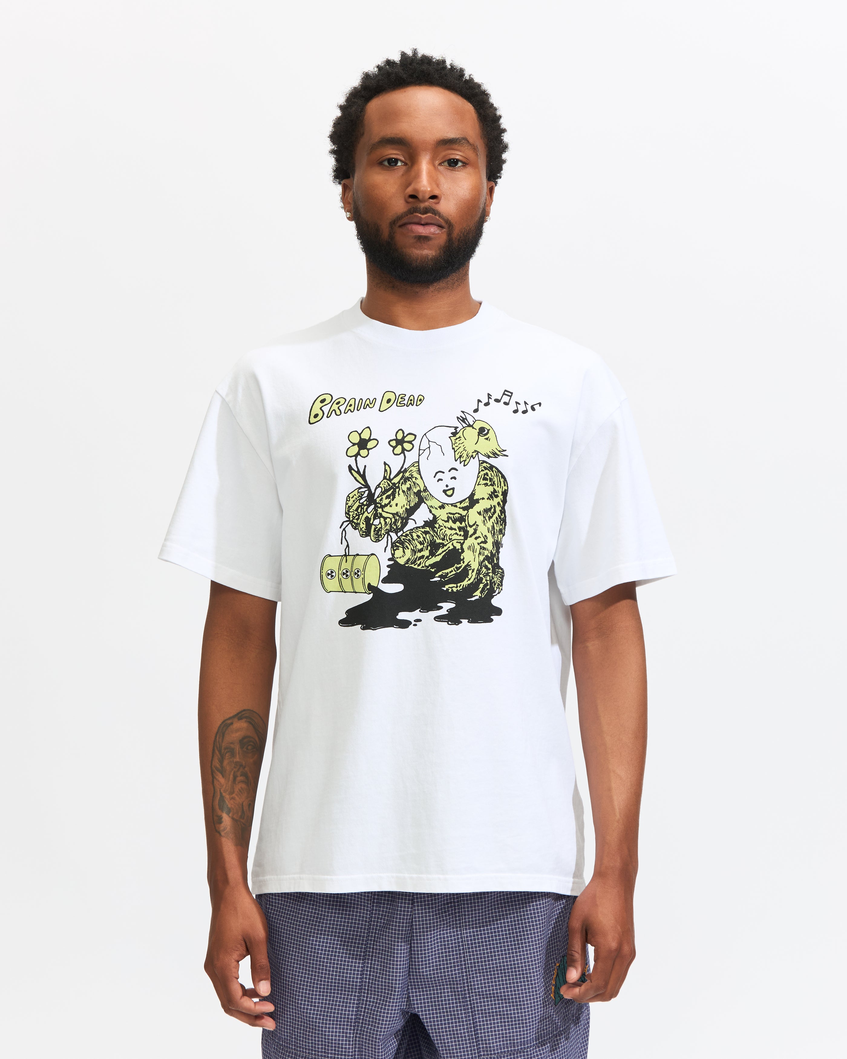 Alpha Industries｜ (ESSENTIAL RELAXED TEE (UTE54000PK WH Alpha Industries]ESSENTIAL RELAXED TEE (UTE54000PK BLACK