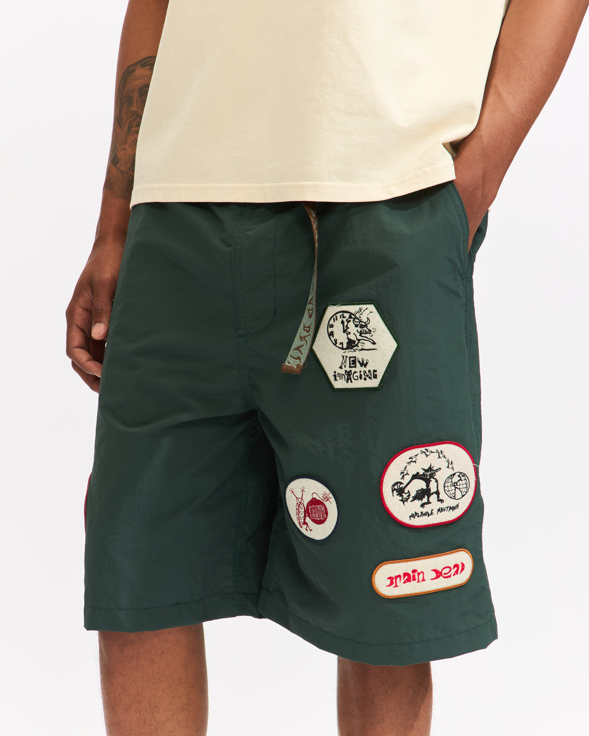Brain Dead Nylon Baggy Climber Short in Forest Green Homme Essentials 
