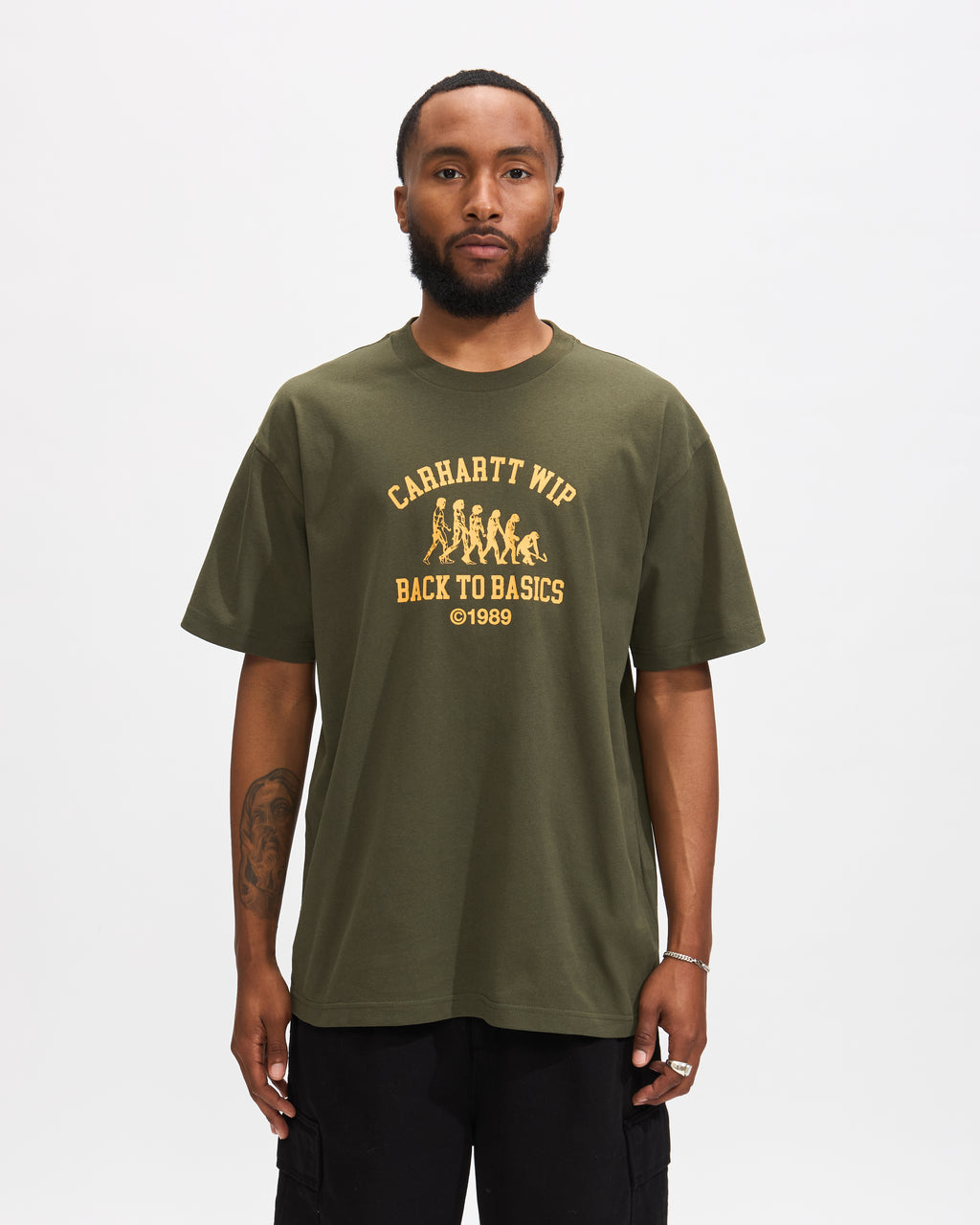 新品 CARHARTT WIP L/S BASICS T-SHIRT Mサイズ 新品 CARHARTT WIP L/S BASICS T-SHIRT Mサイズ