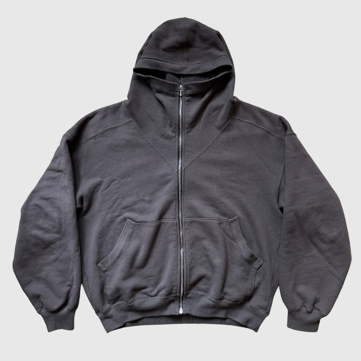 Constant Practice Crest Hood in 