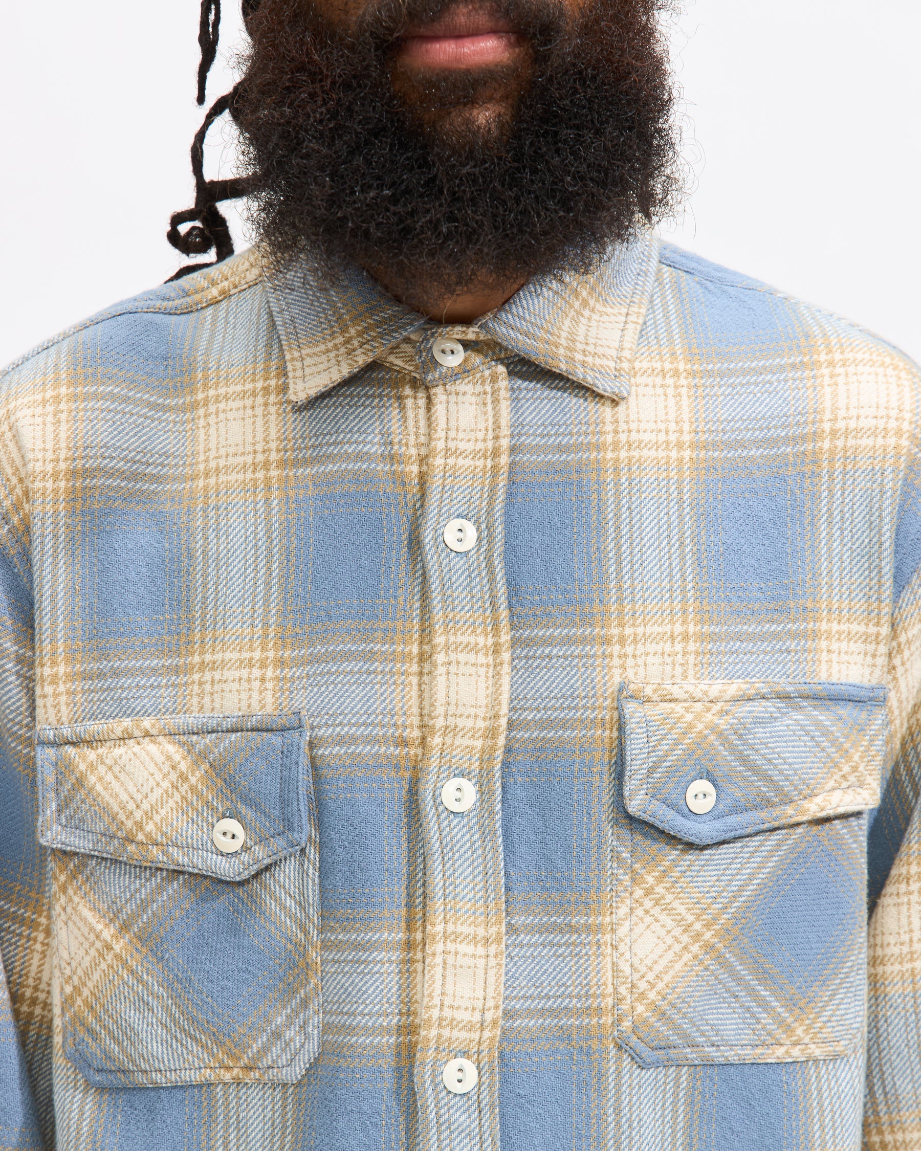 Crosscut Flannel in Powder Blue Homme Essentials 