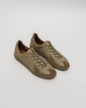 German Military Trainers 1700L in Beige / Khaki