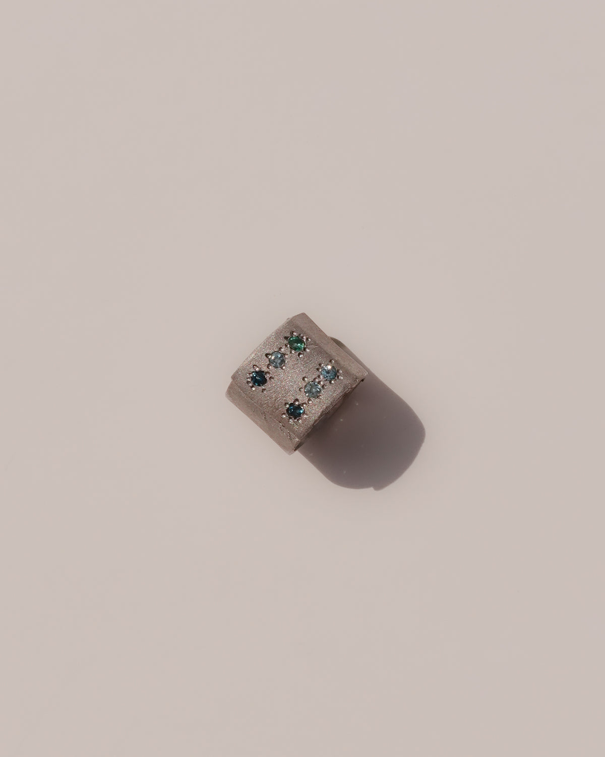 Homme x Spee  Six Square Band Ring