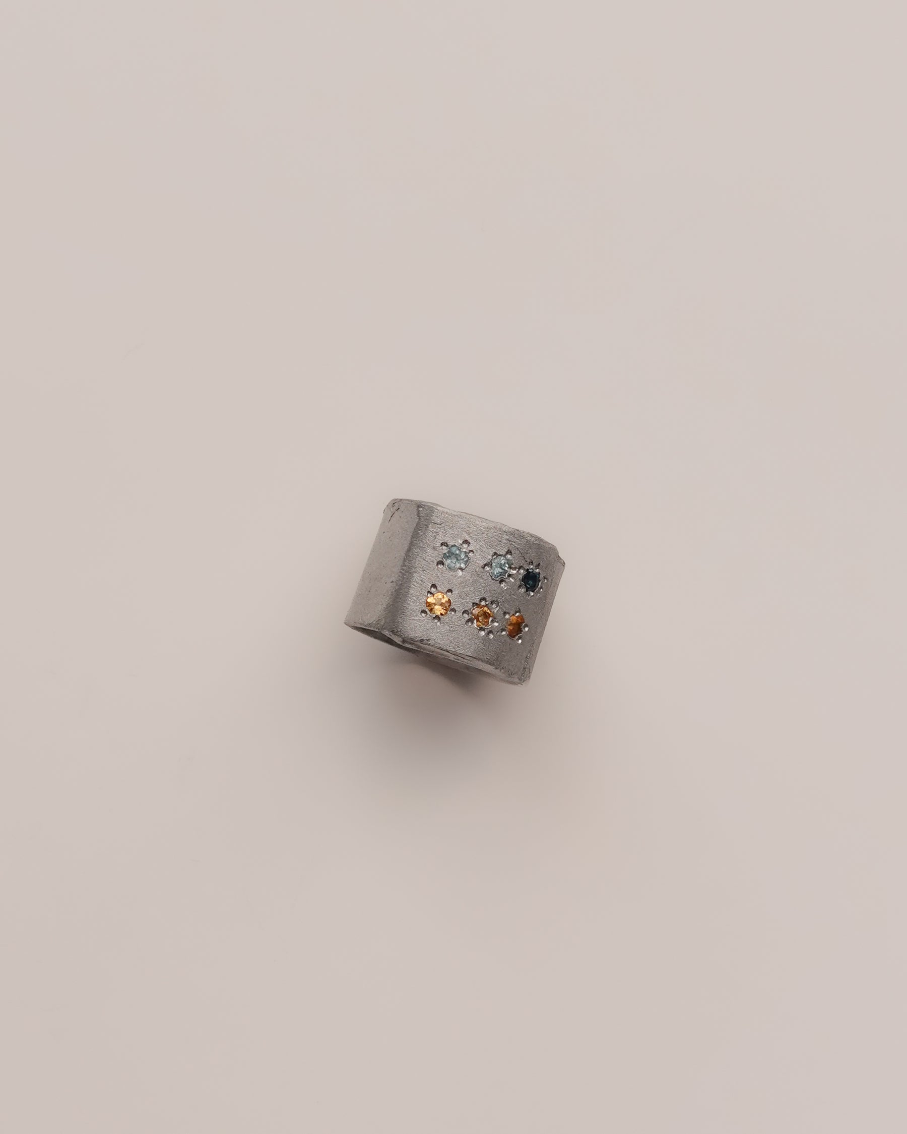 Homme x Spee  Six Square Band Ring