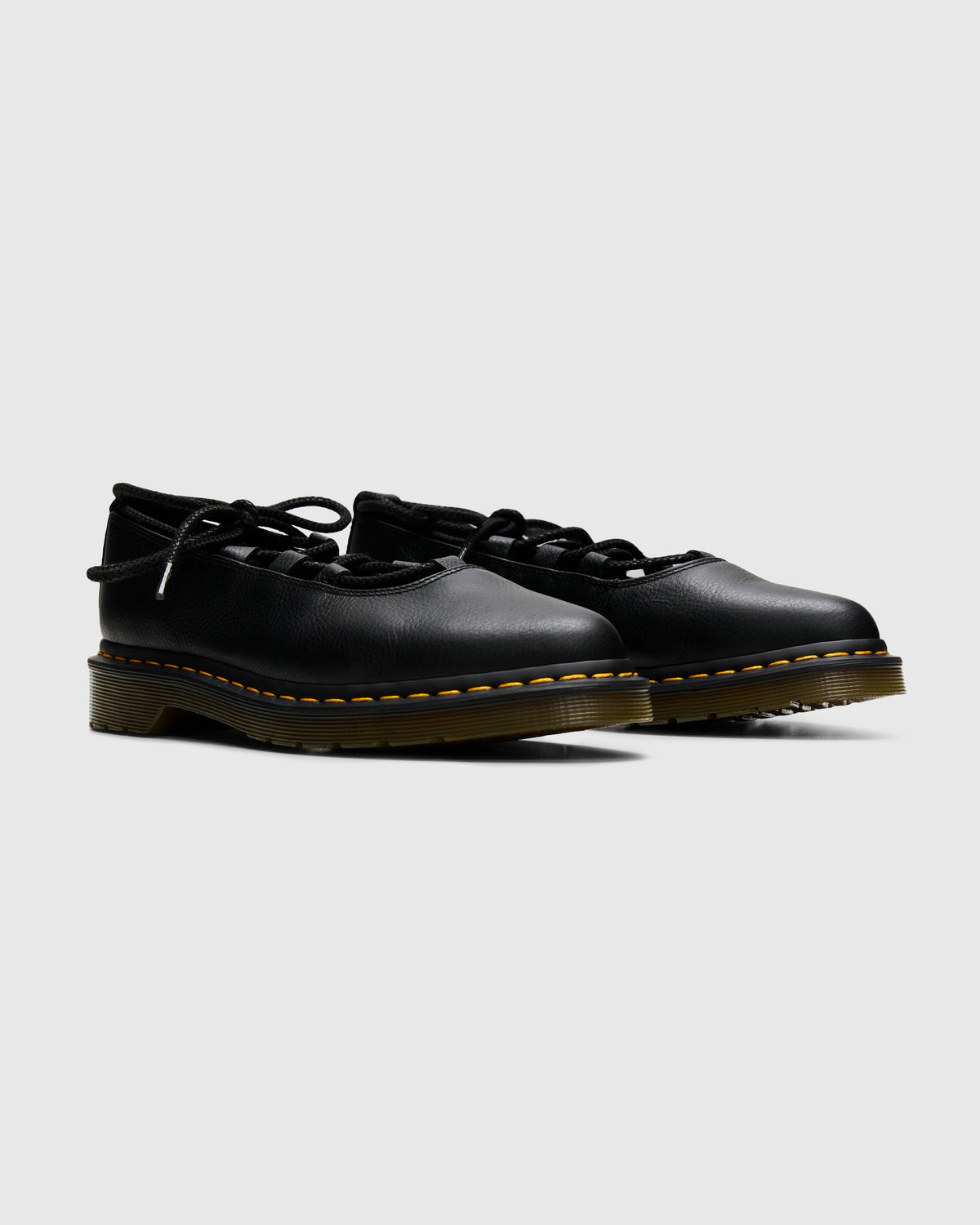 Dr. Martens Elphie II Virginia Leather Ballet Flats in Black Homme Essentials 