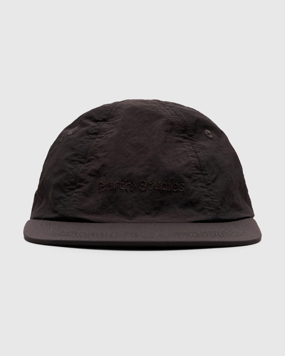 Earth/Studies EQ-115 Six Panel Hat in Carbon Homme Essentials 