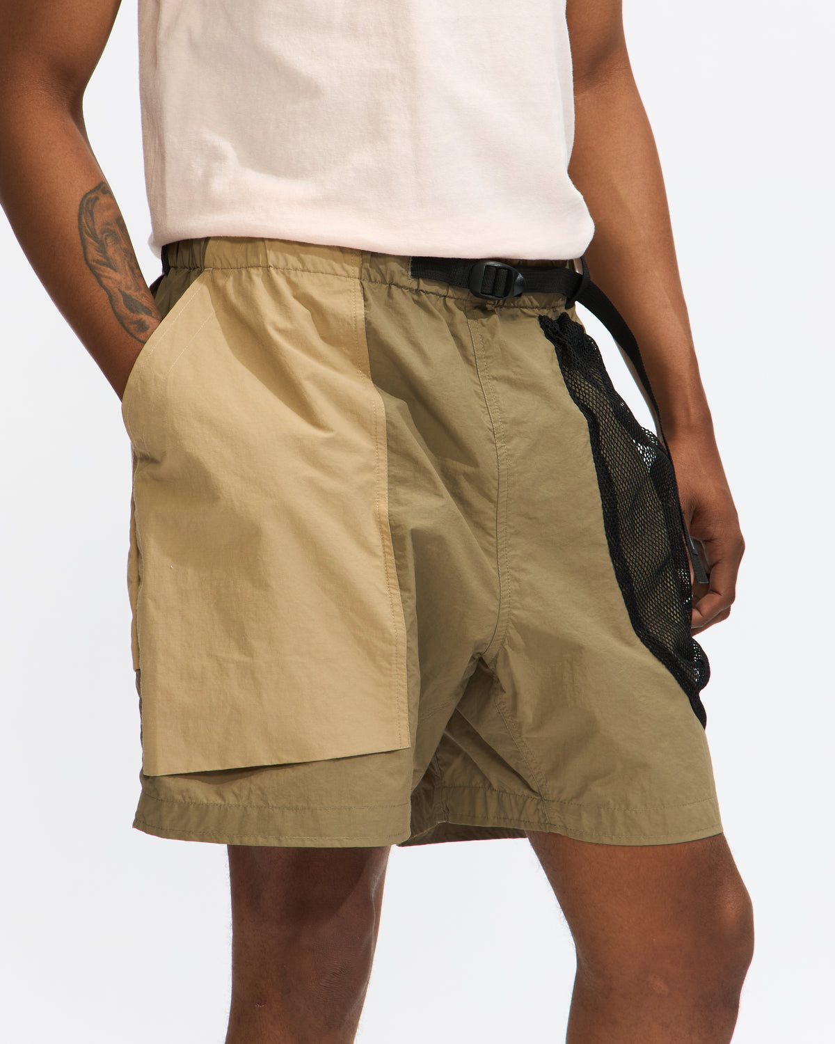 Earth/Studies MP-104PA P_Article Field Short in Clay Strata Homme Essentials 