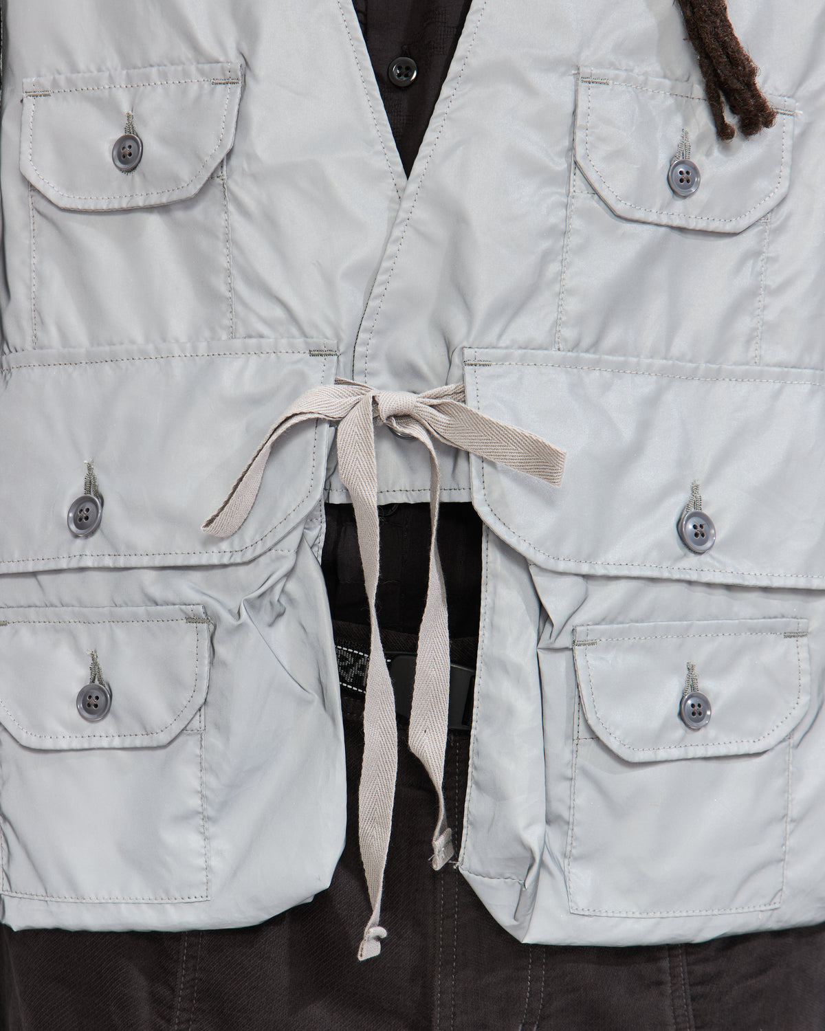 Engineered Garments Fowl Vest in Silver Poly Refrective Taffeta Homme Essentials