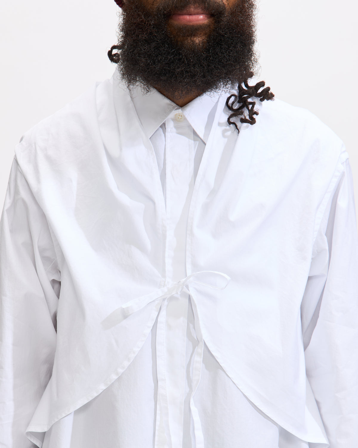 Engineered Garments Shawl Shirt in White 100's 2Ply Broadcloth Homme Essentials
