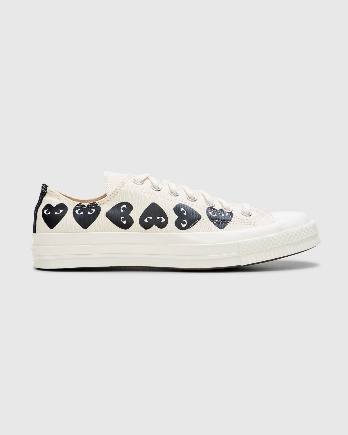 Multi Black Heart Chuck Taylor All Star '70 Low in White