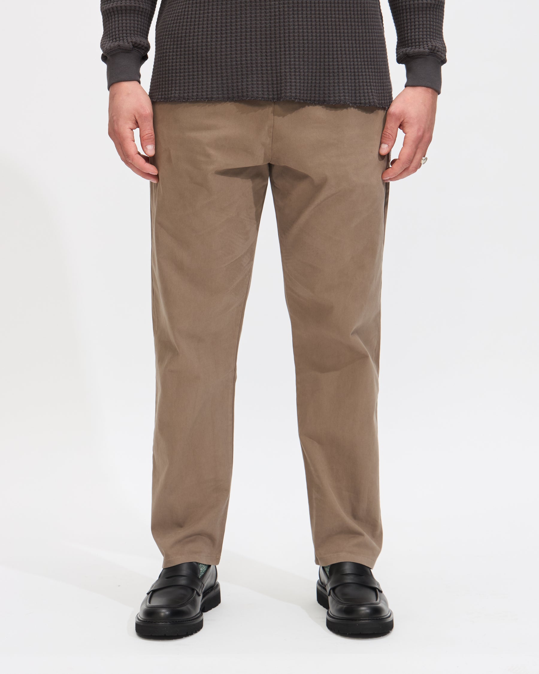 Standard Issue Slacker Pant in Suede Homme Essentials 