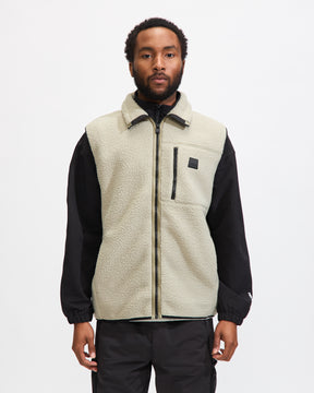 Yermo Fleece Vest in Earth