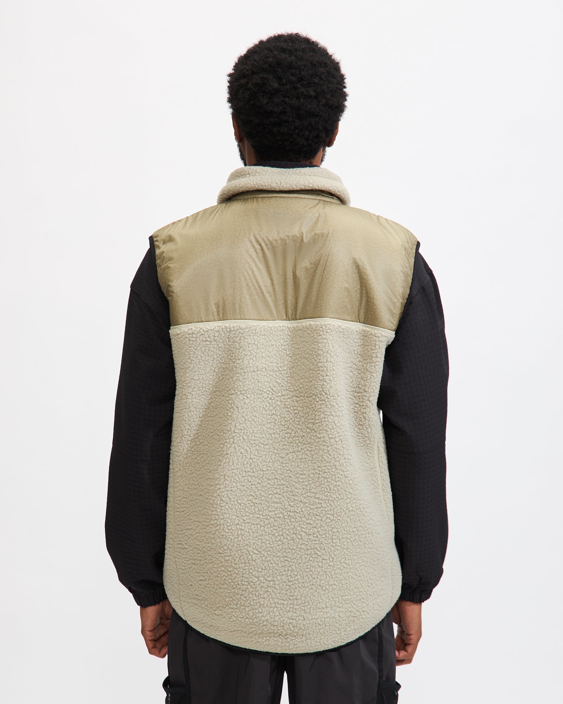 Yermo Fleece Vest in Earth