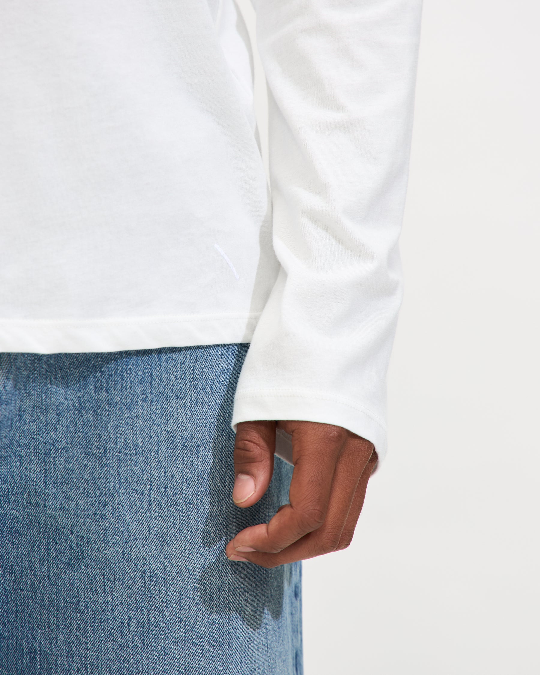 Lightweight Jersey LS Tee in Ivory