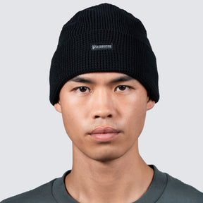 Old E Waffle Beanie in Black