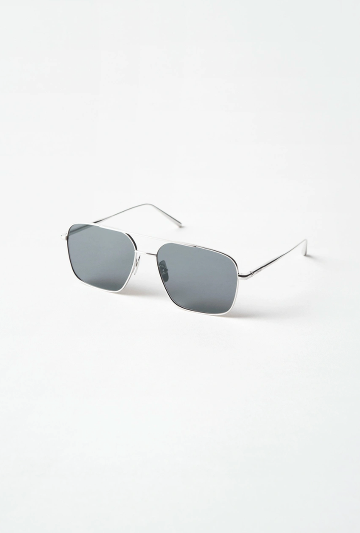 Aviator Sunglasses in Grey