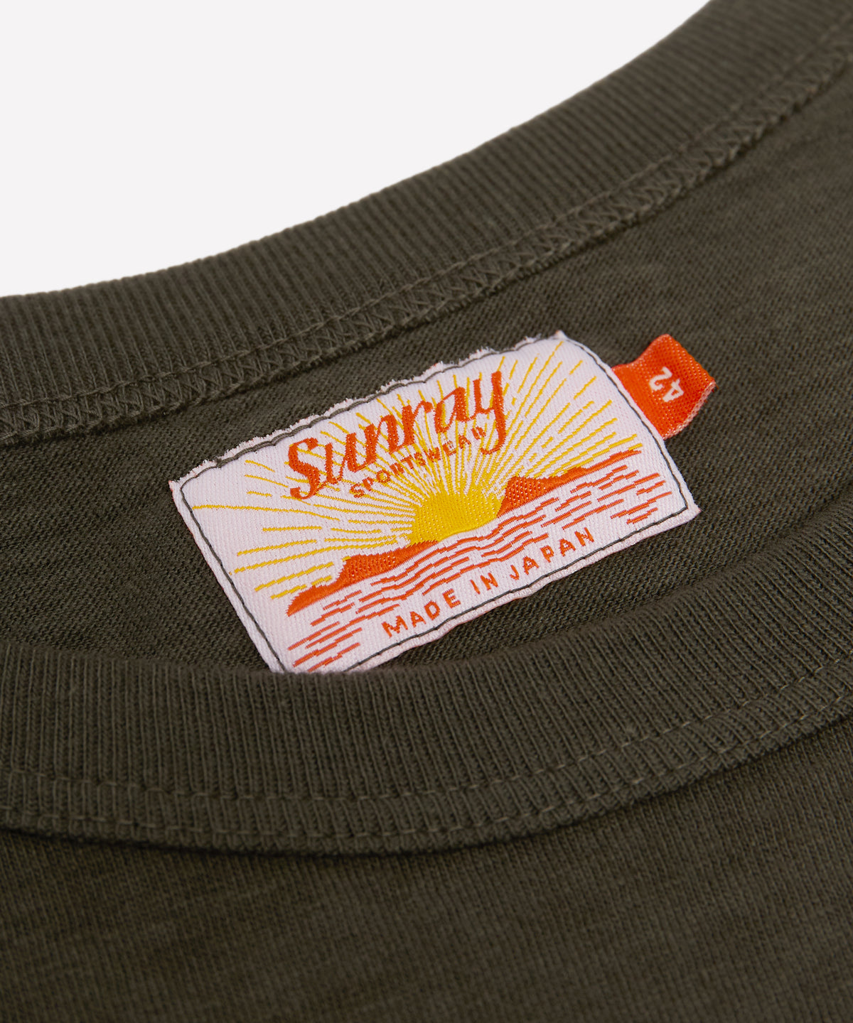 Haleiwa SS Tee in Beluga