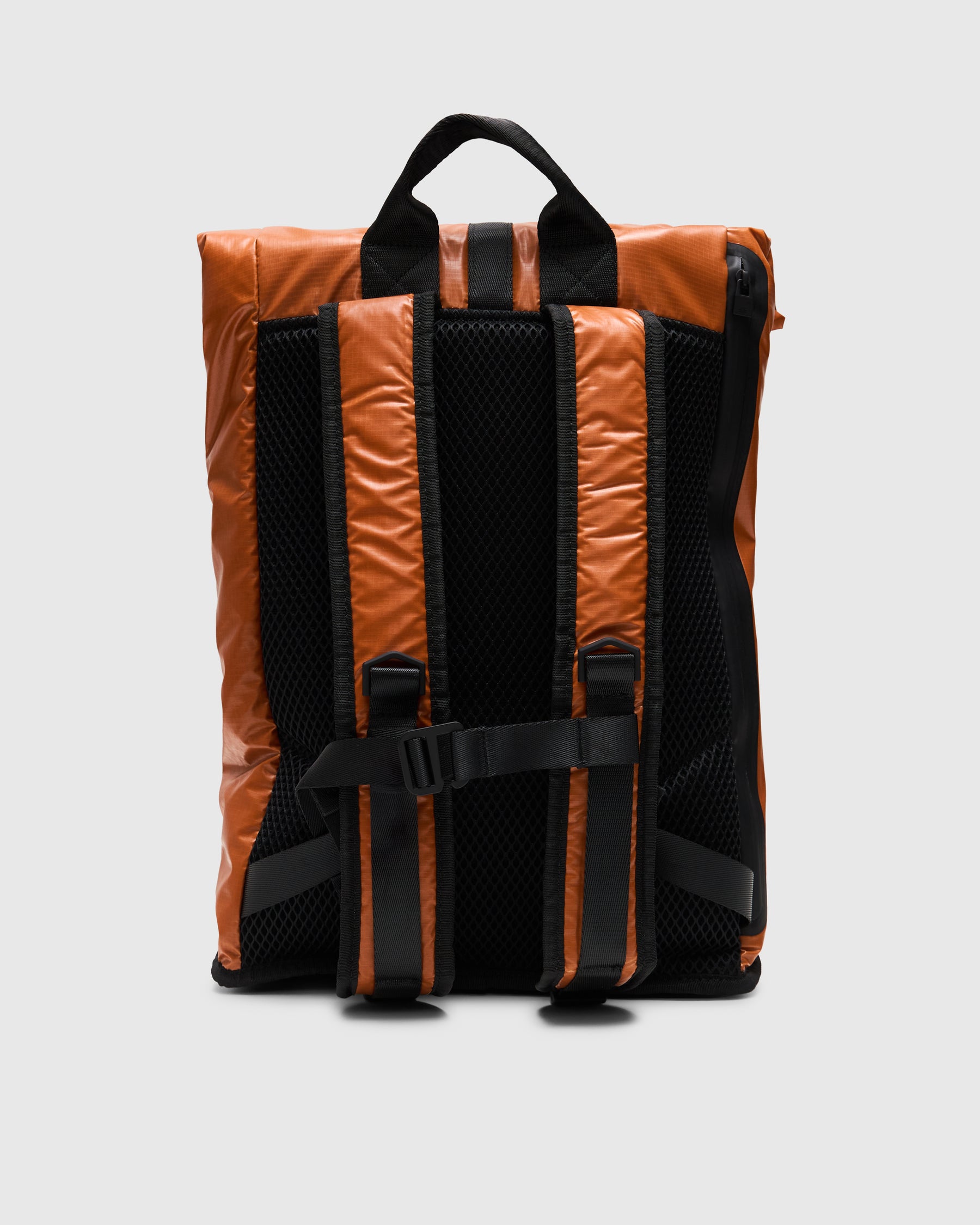 Sibu Rolltop Rucksack in Rust