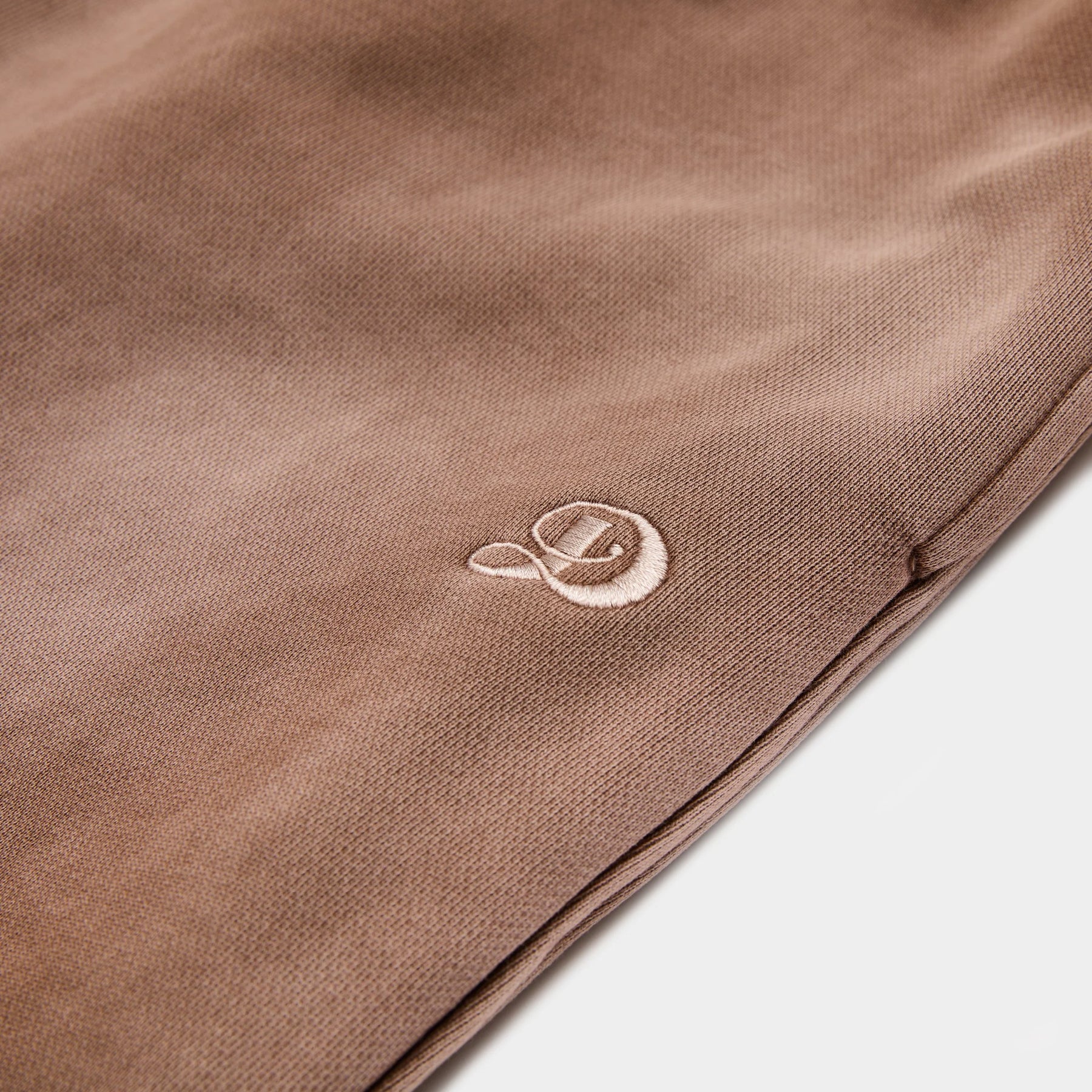 Mineral Wash Sweatpants in Mocha