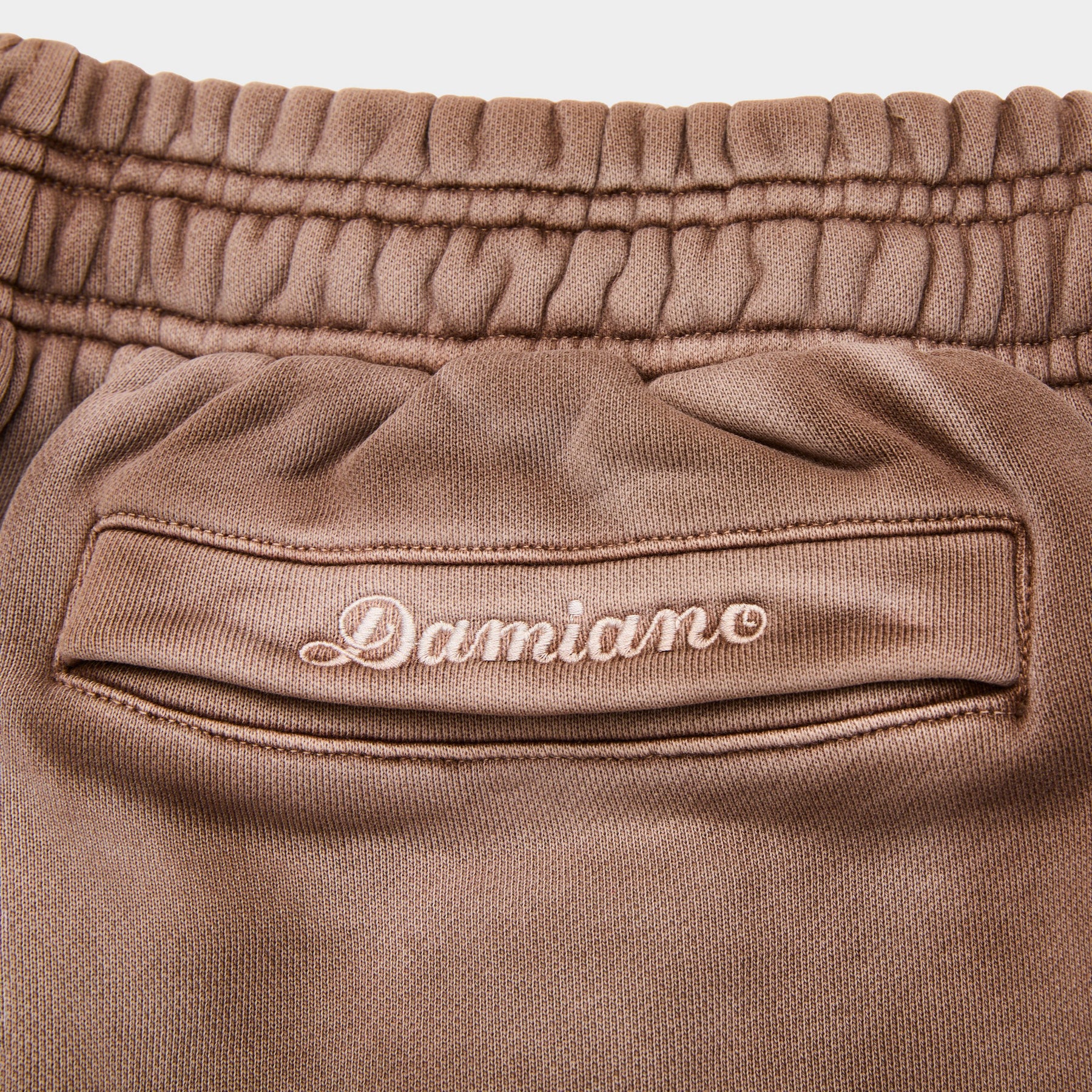 Mineral Wash Sweatpants in Mocha