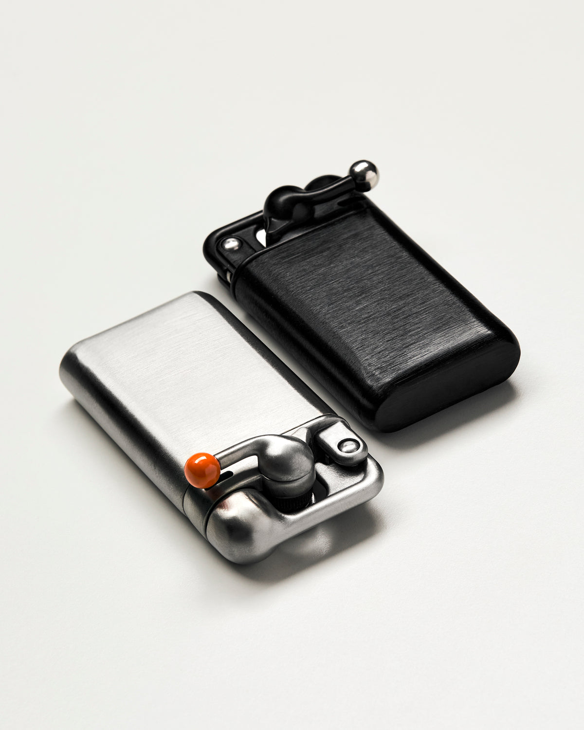 Swingtop Lighter in Black