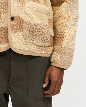 Universal Works Lancaster Jacket in Sand Patchwork Fleece Homme Essentials 