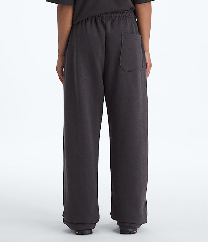 Women's TNF Red Box Sweatpants in Obsidian