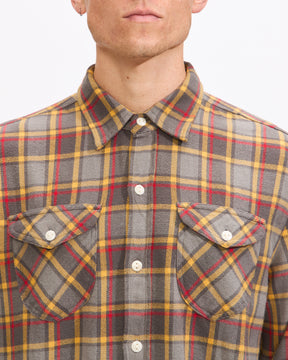 Wythe Washed Flannel Workshirt in Dusk Plaid Homme Essentials