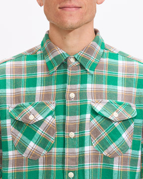 Wythe Washed Flannel Workshirt in Spring Pastures Homme Essentials