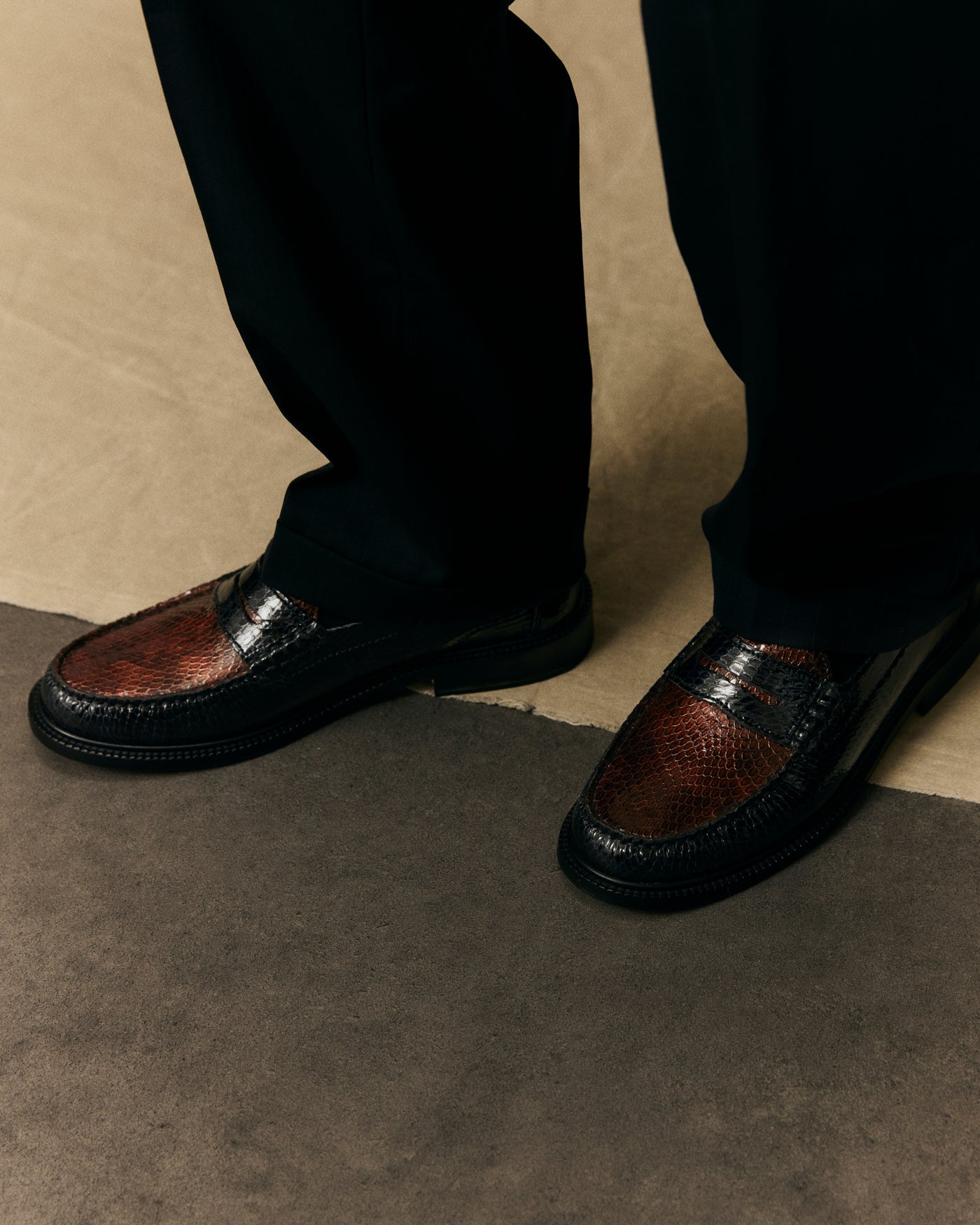 Yardee Two-Tone Moccasin Loafer in Croco