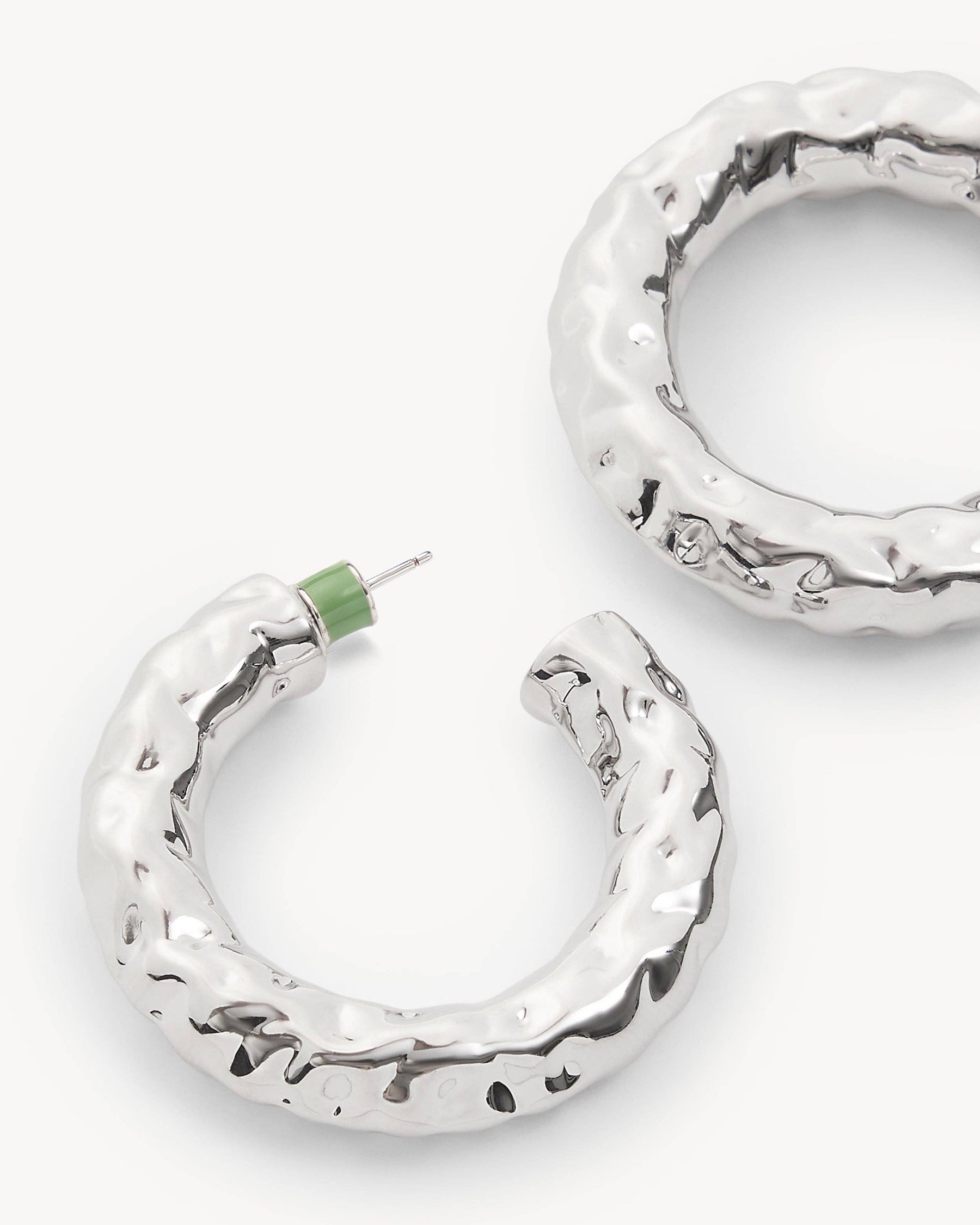 1.5" Perfect Crunch Hoops in Silver