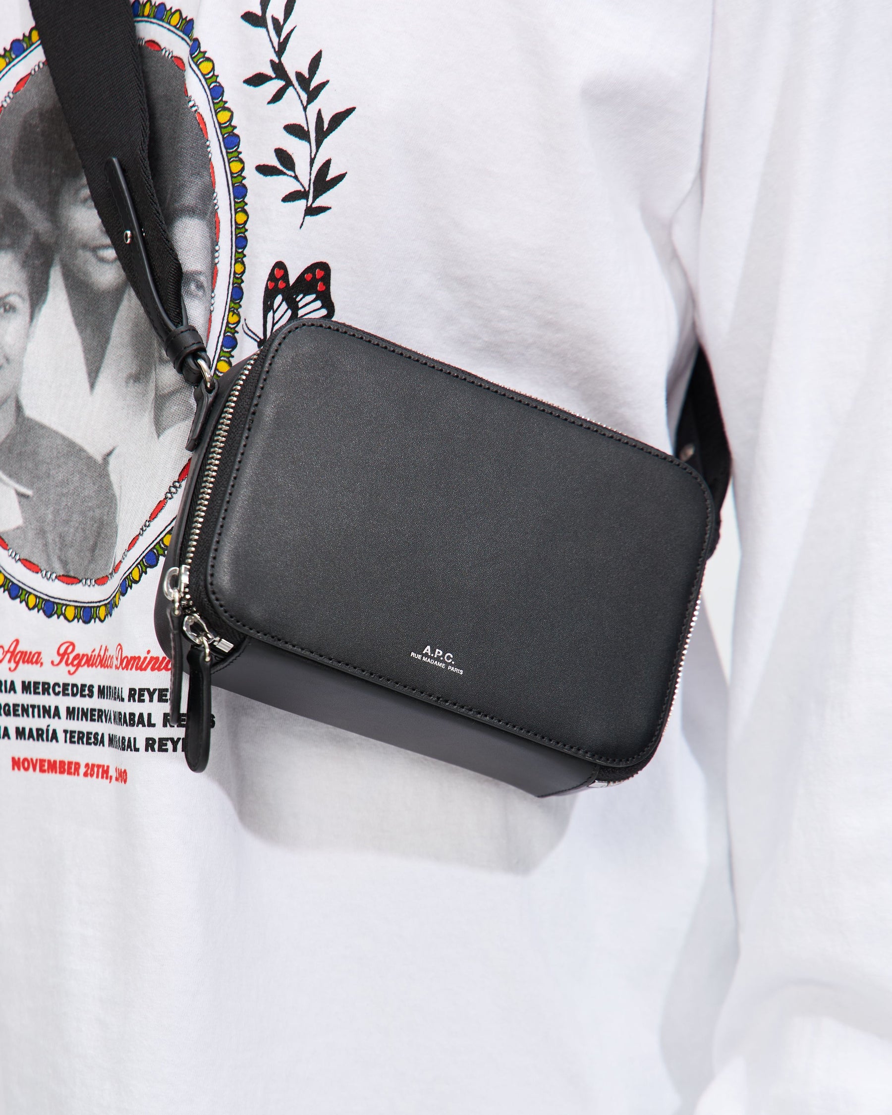 Apc camera online bag