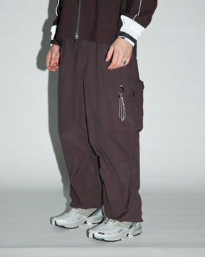 Oversized Cargo Pants in Brown